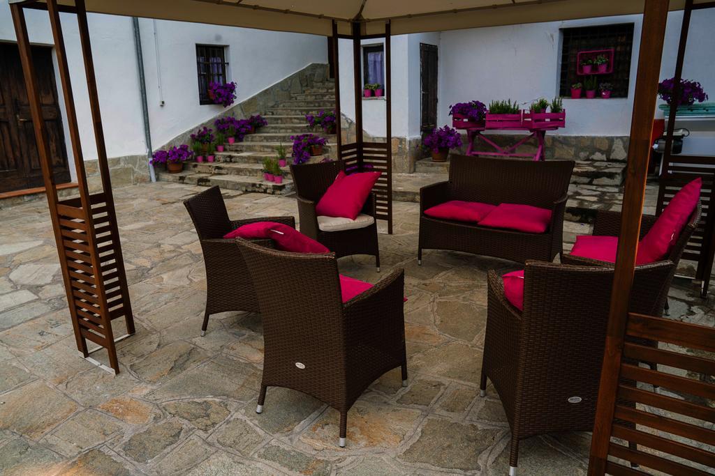 Agriturismo Cascina Del Vai ไคโร มอนเตนอตเต ภายนอก รูปภาพ