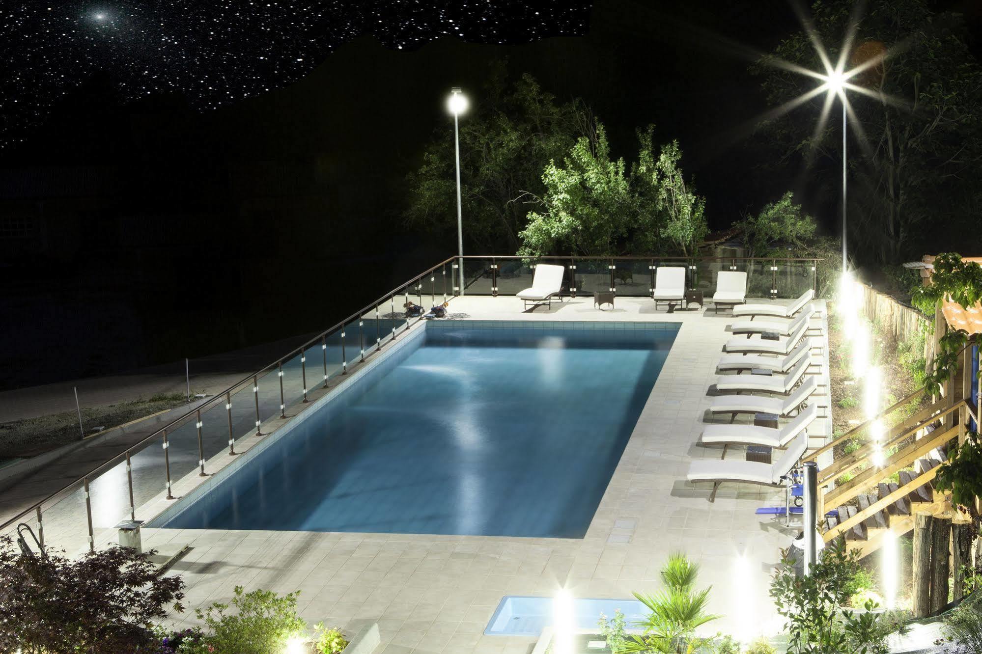 Agriturismo Cascina Del Vai ไคโร มอนเตนอตเต ภายนอก รูปภาพ